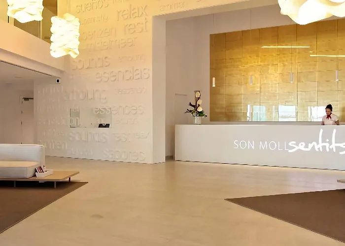 Son Moll Sentits & - Adults Only